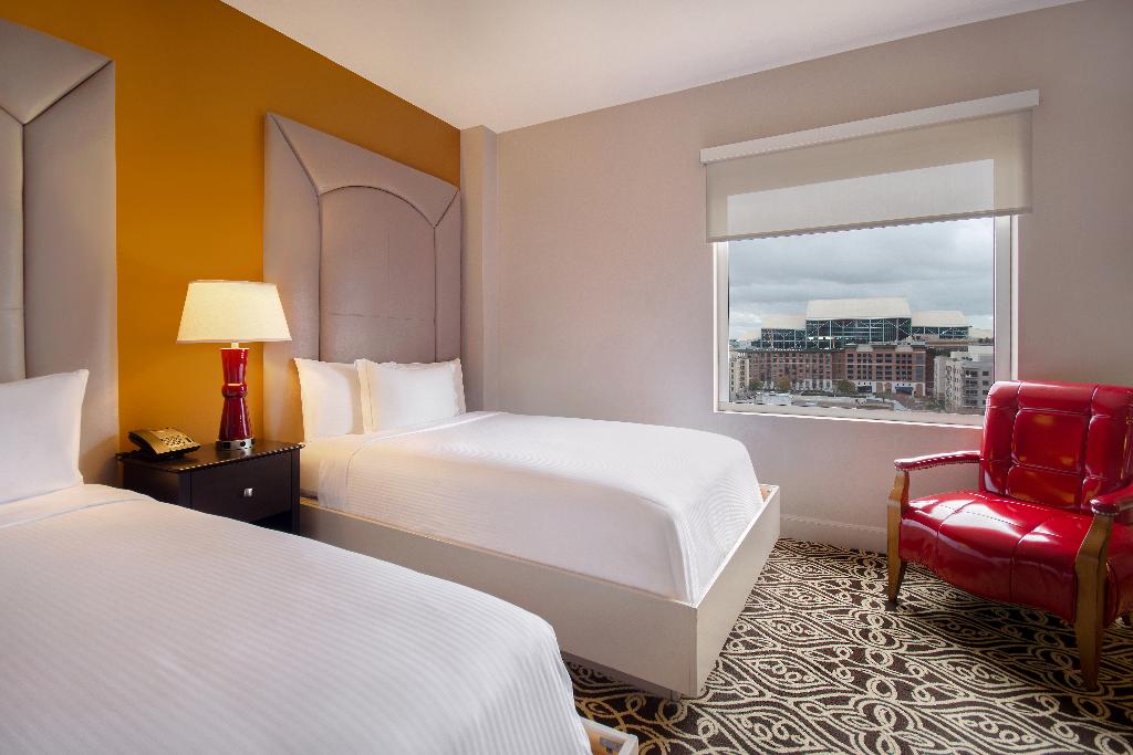 The Sam Houston Hotel, Curio Collection by Hilton