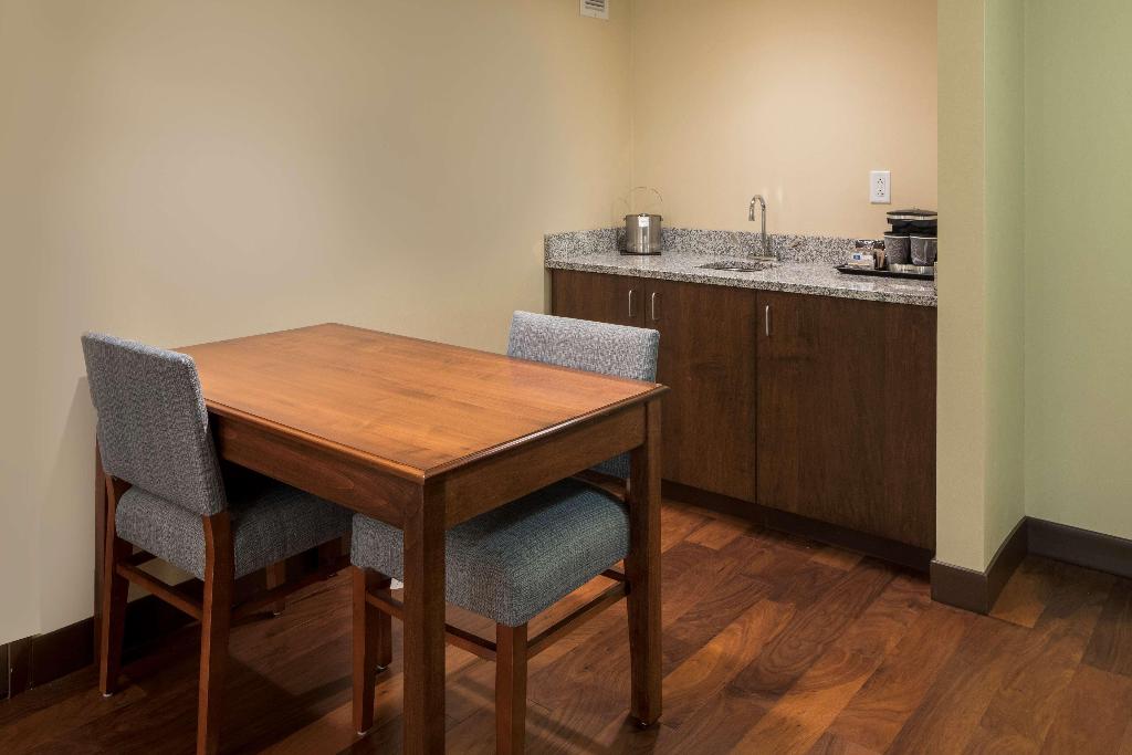 Doubletree By Hilton Pittsburgh - Cranberry