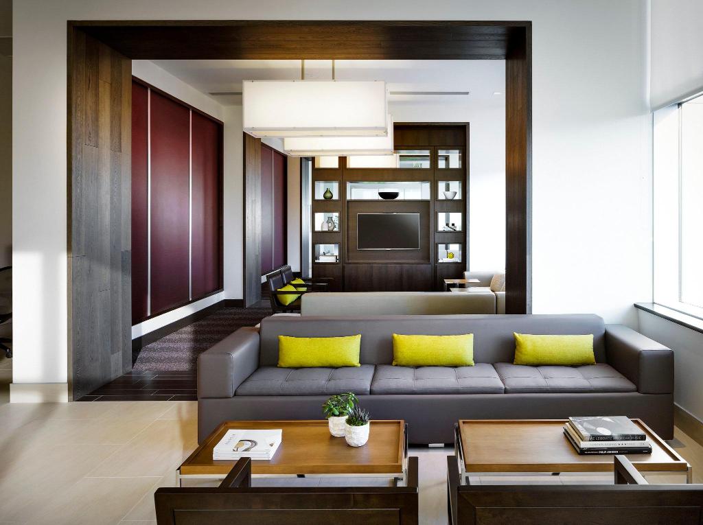 Element Vancouver Metrotown