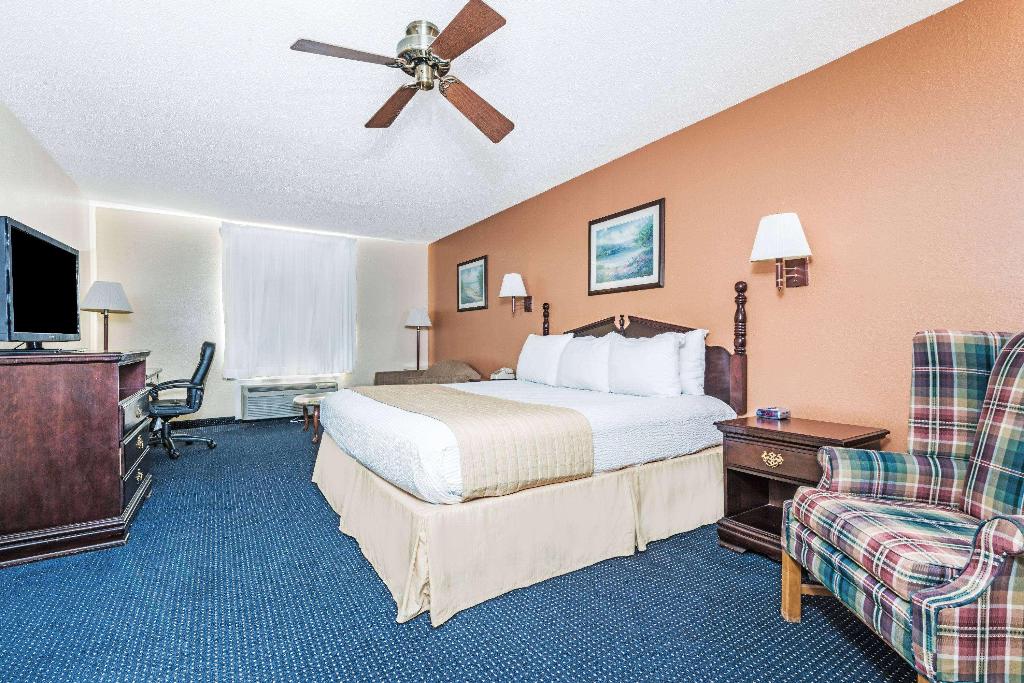 Days Inn By Wyndham Troy
