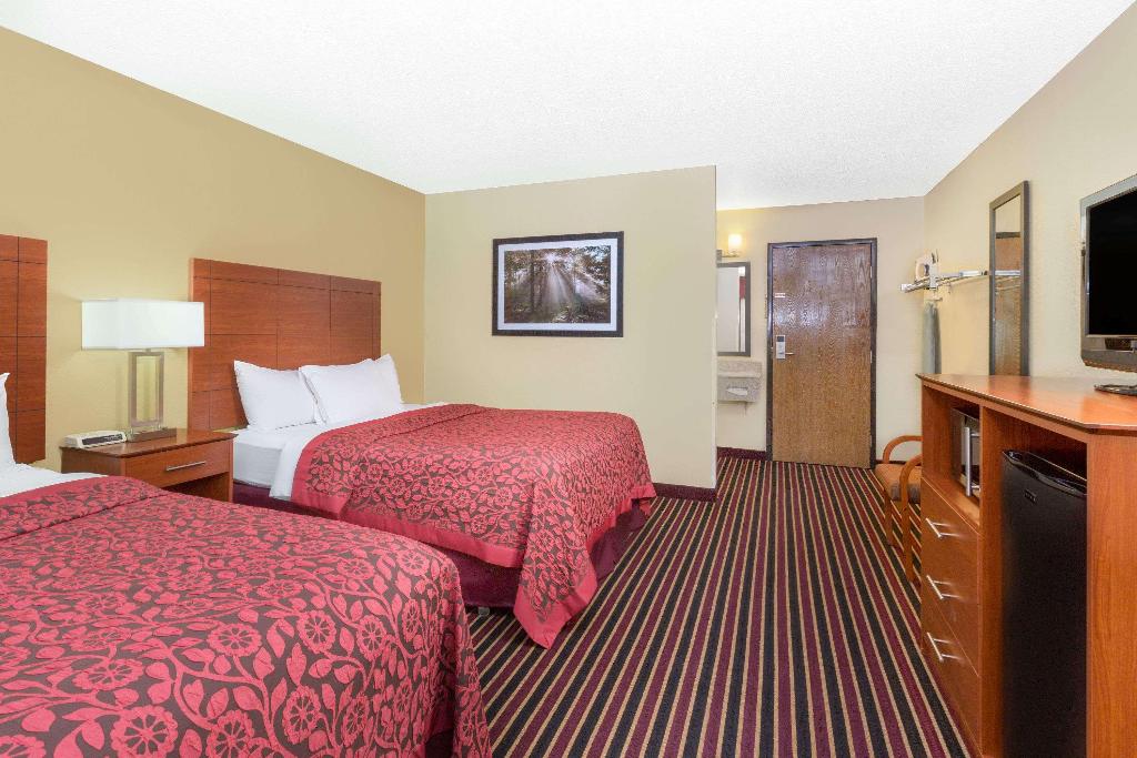Days Inn By Wyndham Newton