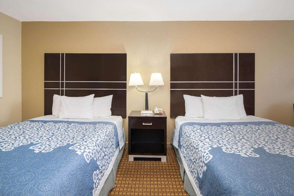 Days Inn By Wyndham Thomaston