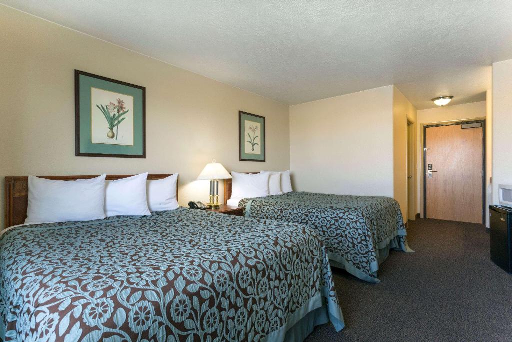 Days Inn By Wyndham Beaver