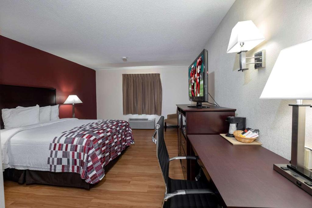 Red Roof Inn Warrenton