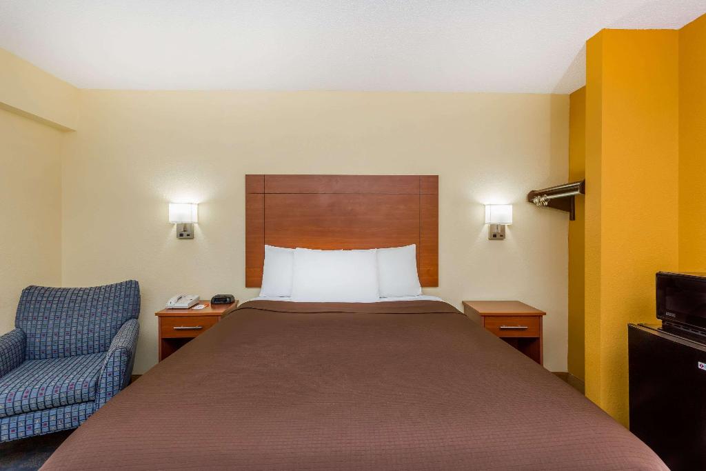 Howard Johnson by Wyndham Spartanburg - Expo Centr