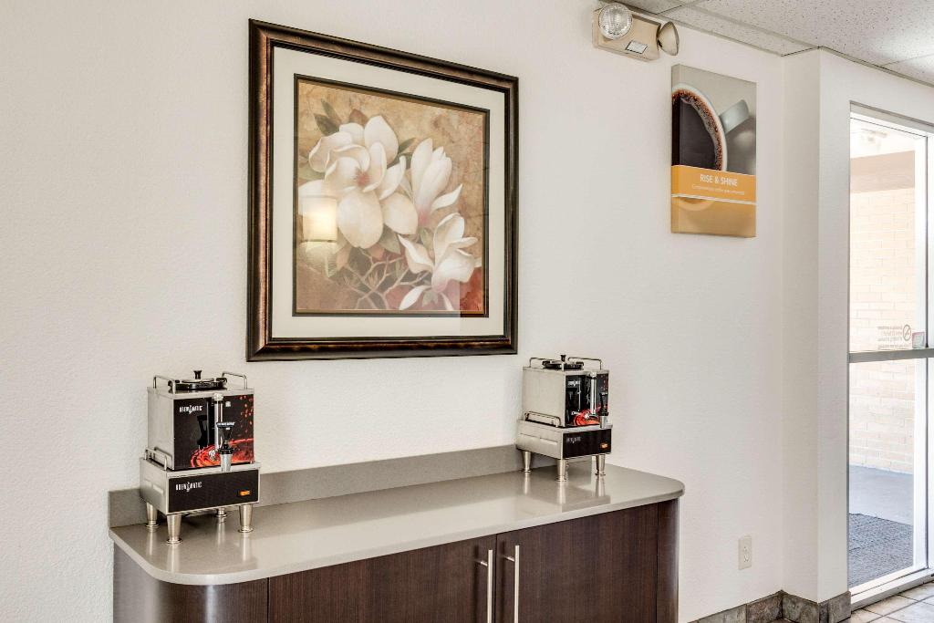 Motel 6 Spokane, WA – West