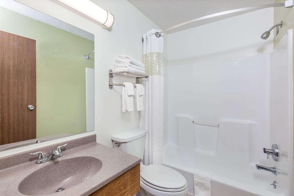Super 8 By Wyndham North Sioux City