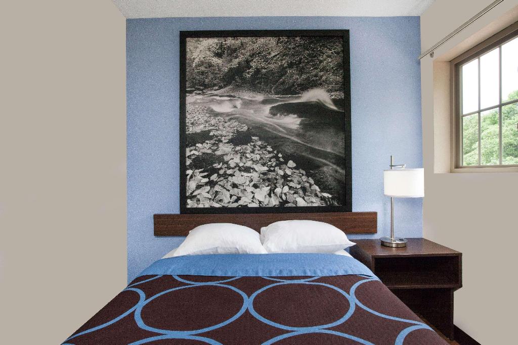Super 8 by Wyndham Oneonta/Cooperstown