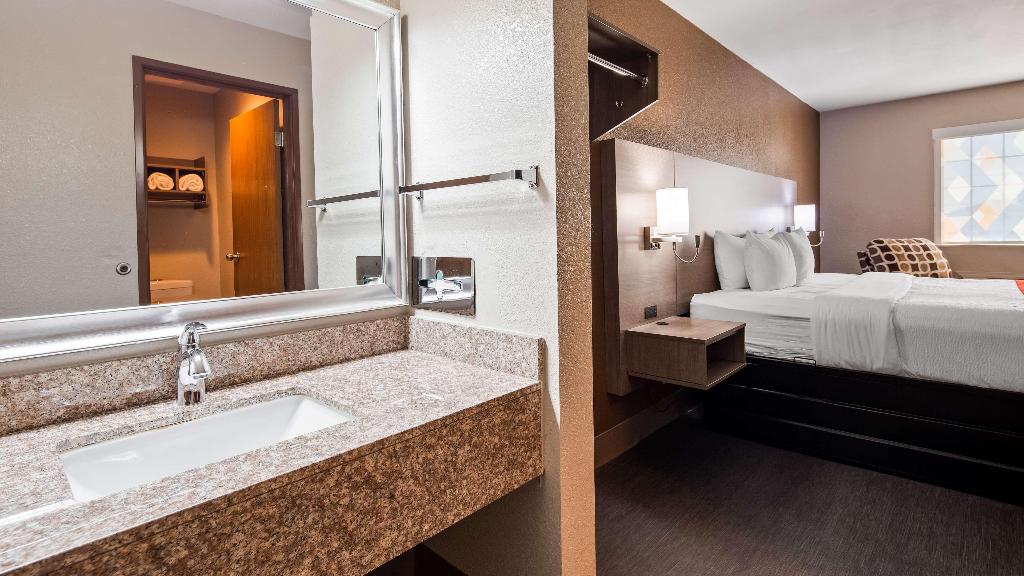 SureStay Plus Hotel by Best Western Kearney
