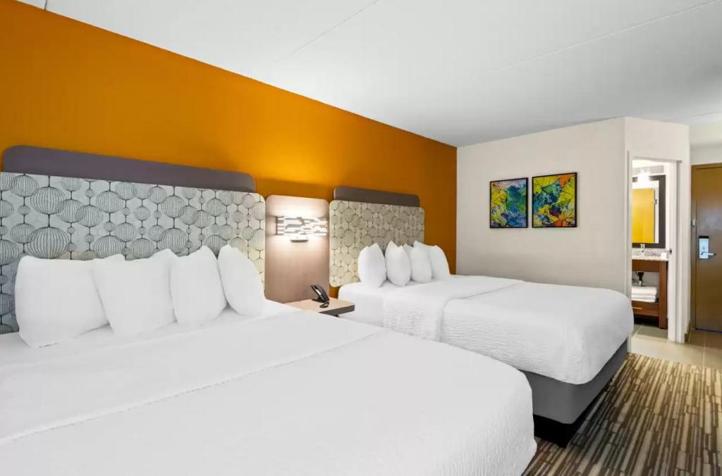 Hotel Concord Syracuse