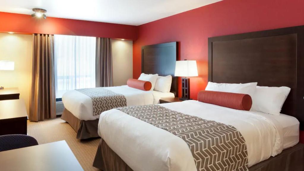 The Kanata Inns Invermere