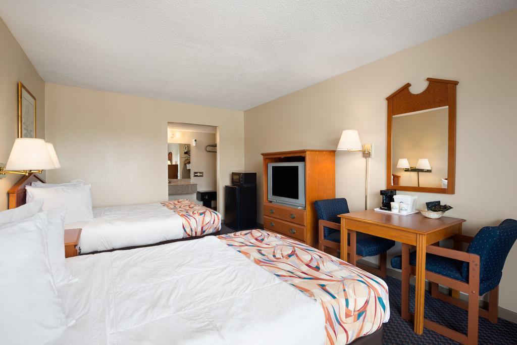 Days Inn Tampa/North Of Busch Gardens en Tampa area | BestDay.com