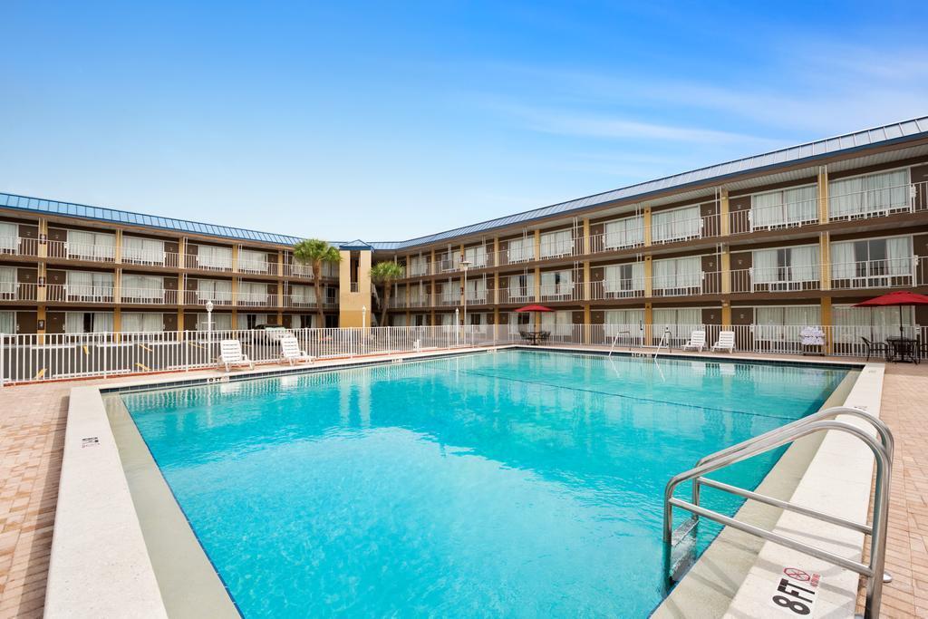 Days Inn Tampa/North Of Busch Gardens en Tampa area | BestDay.com