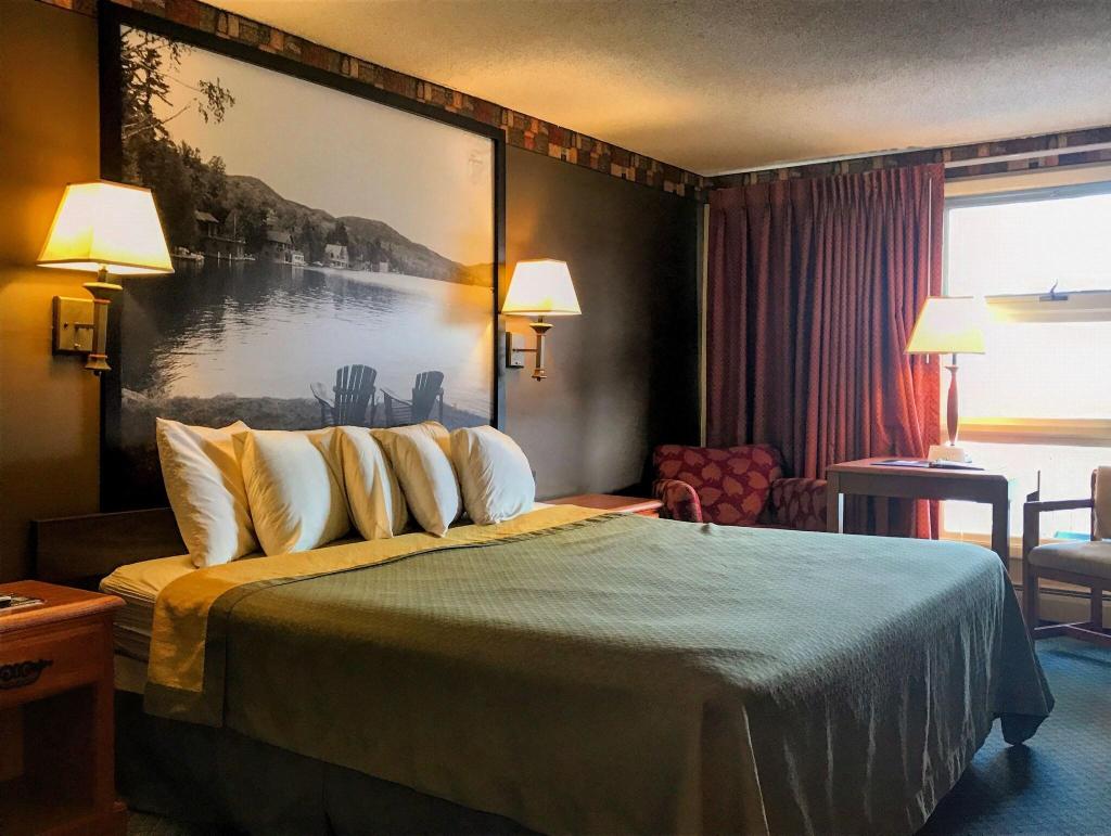 Super 8 by Wyndham Lake George/Downtown
