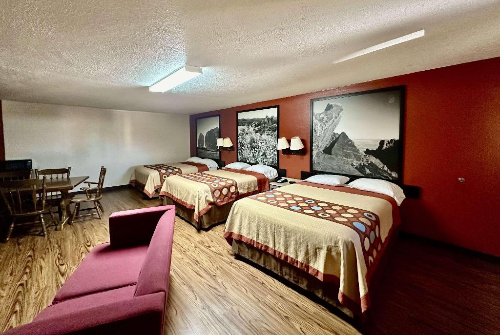Super 8 By Wyndham Athens Tx