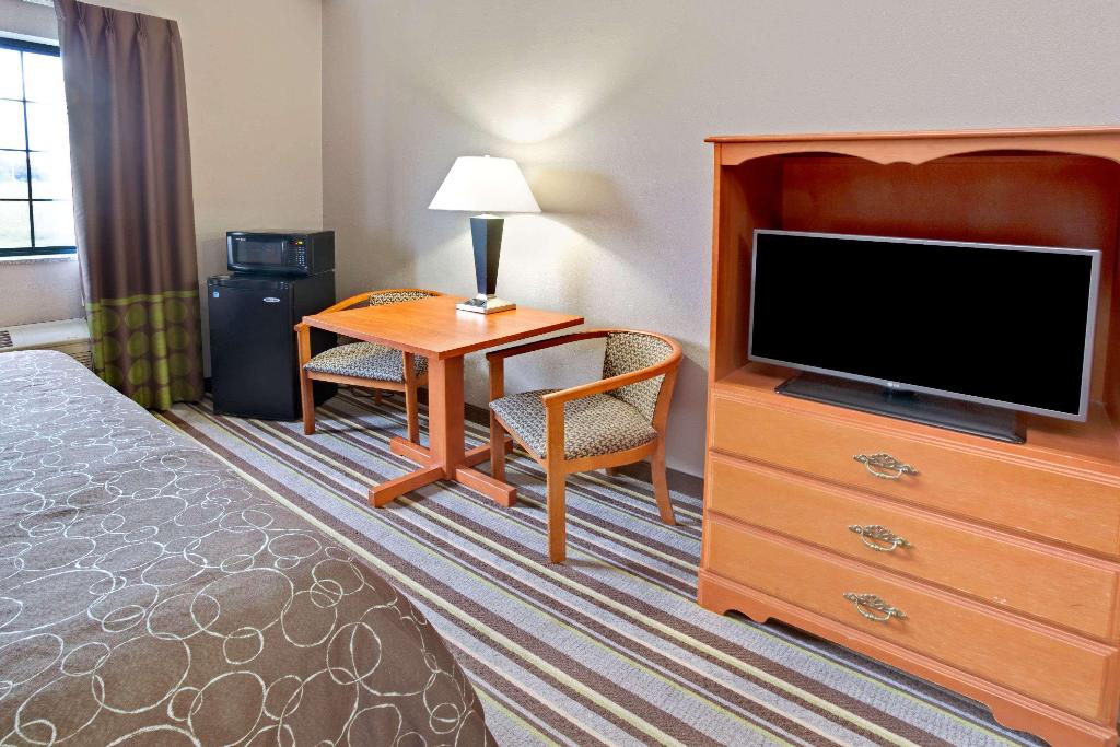 Super 8 By Wyndham South Bend