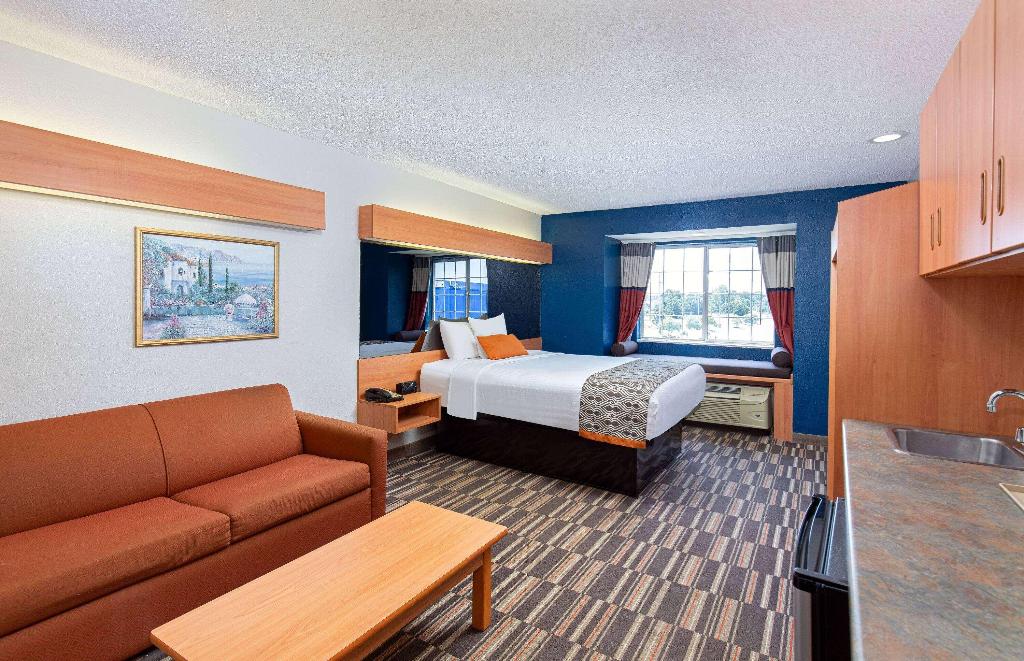 Microtel Inn & Suites By Wyndham Cordova/Memphis/