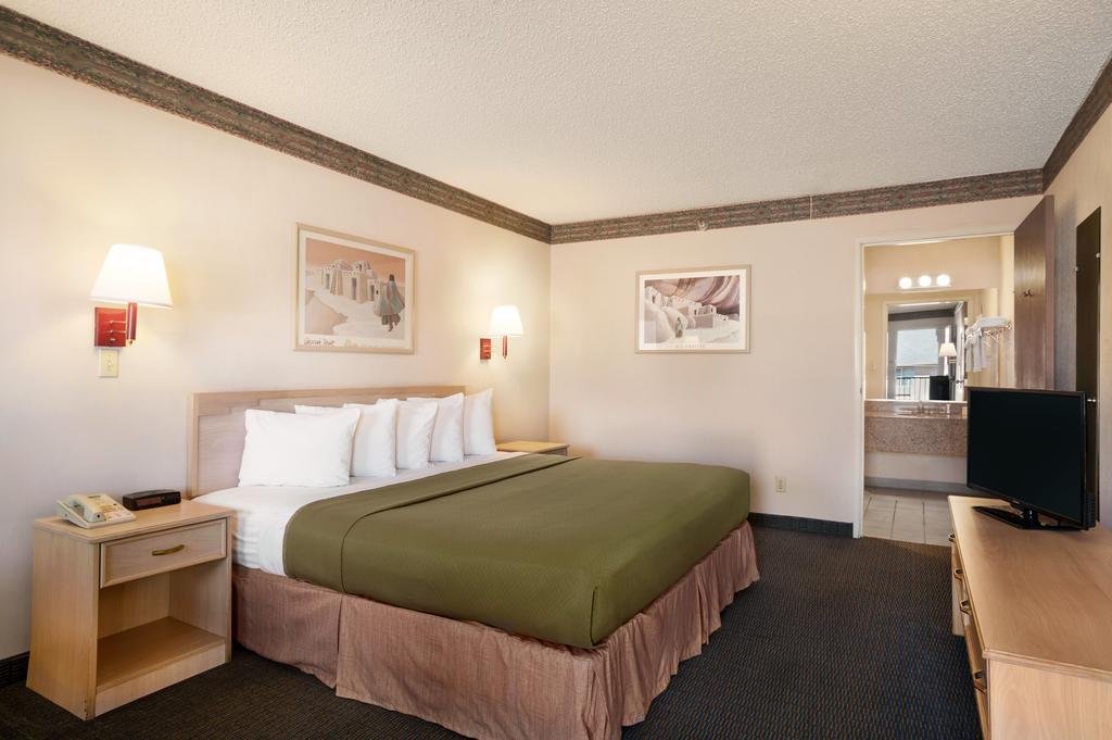 Surestay By Best Western Grants
