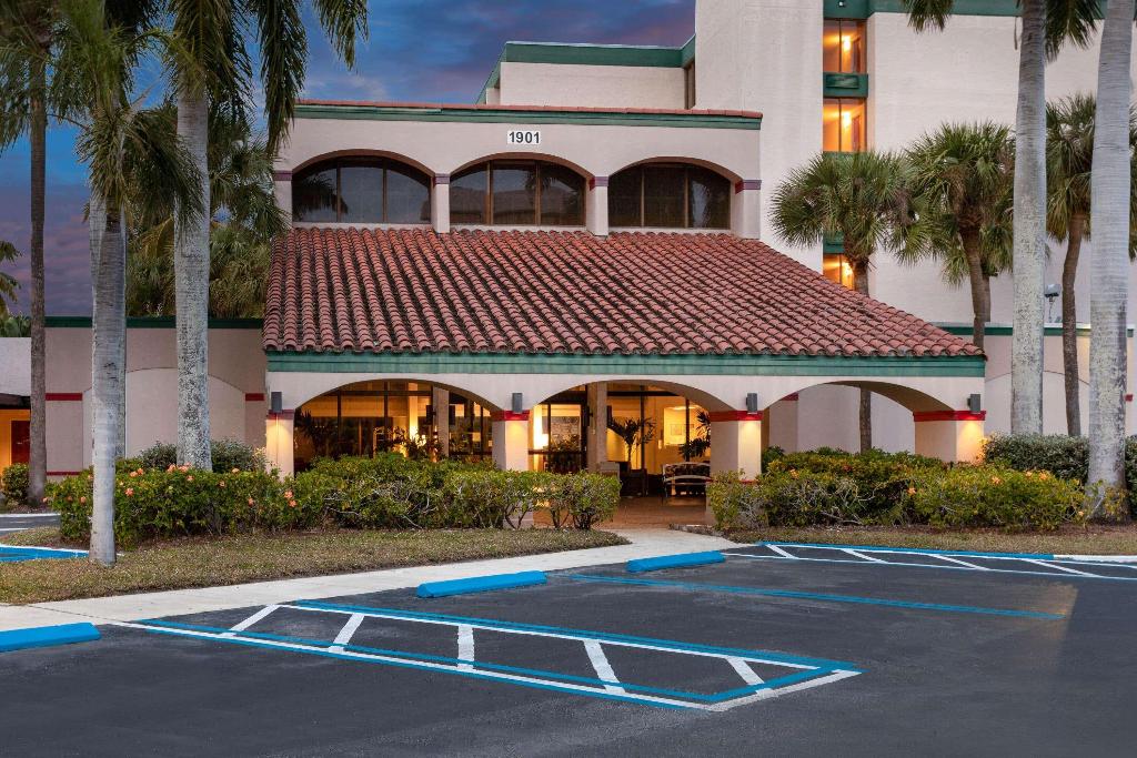 hotel-thumb