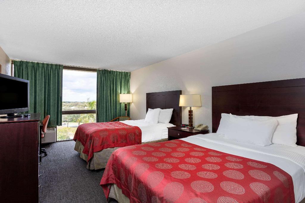 hotel-thumb
