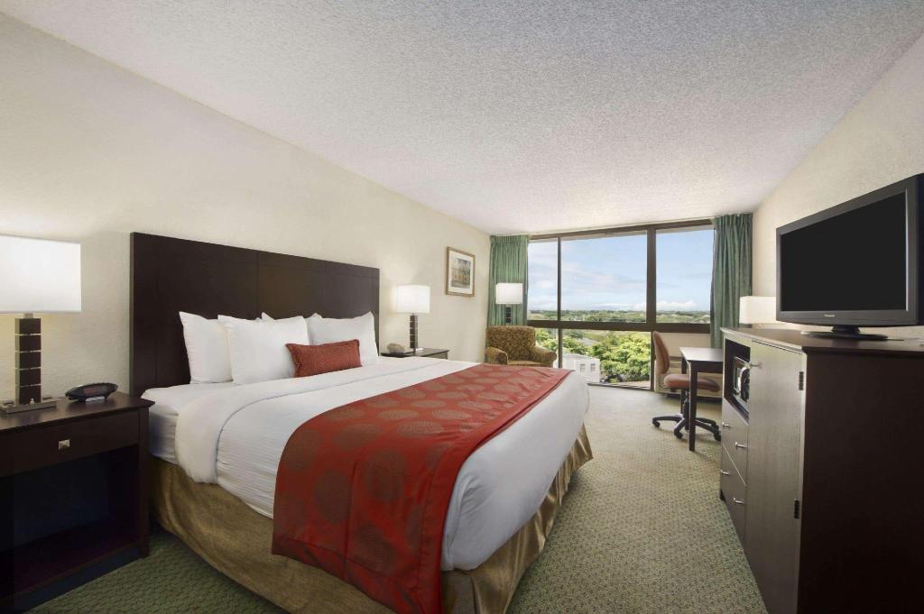 88 Palms Hotel & Event Center