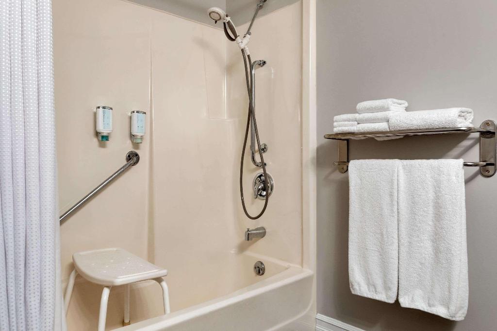 Travelodge Suites By Wyndham New Glasgow