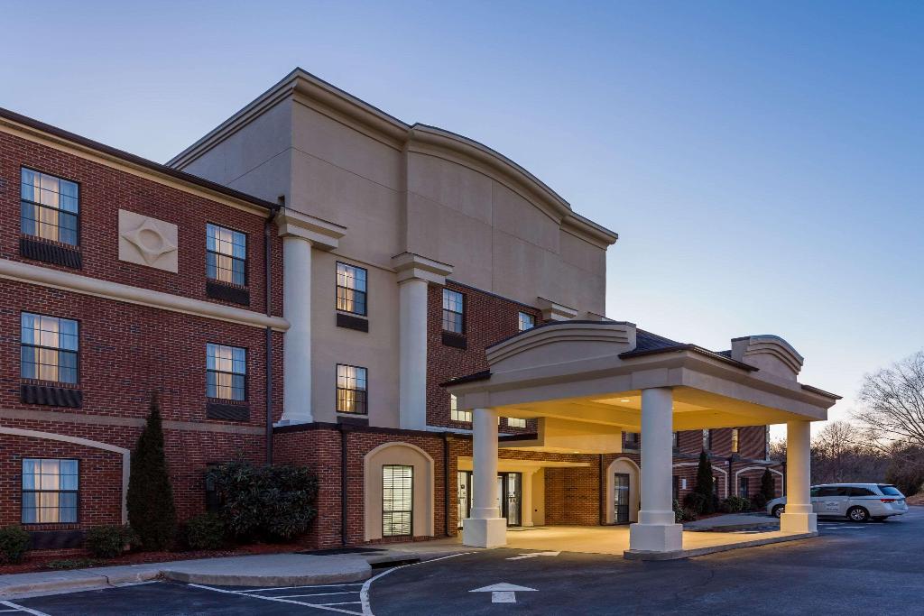 WINGATE BY WYNDHAM HIGH POINT en Greensboro area