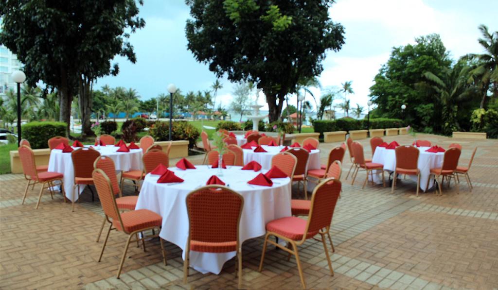 Holiday Resort & Spa - General view