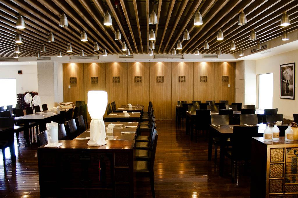 Holiday Resort & Spa - Restaurant