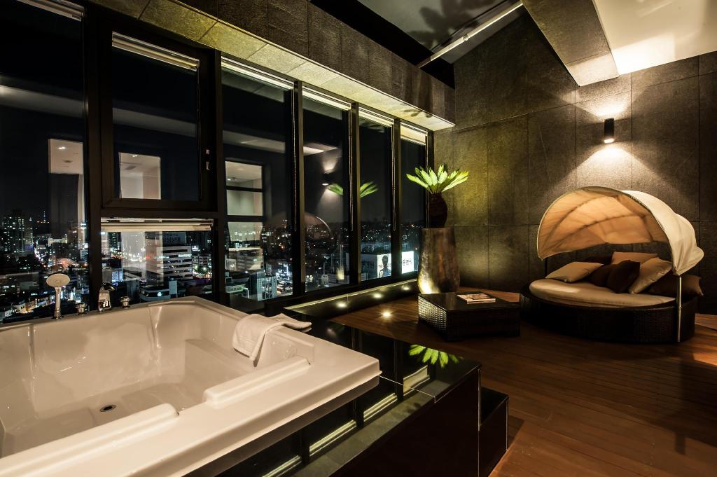Sr Hotel Sadang