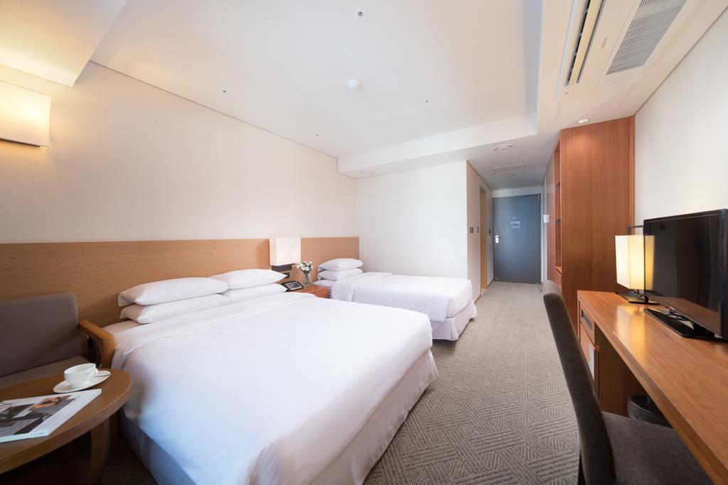 Bareve Hotel