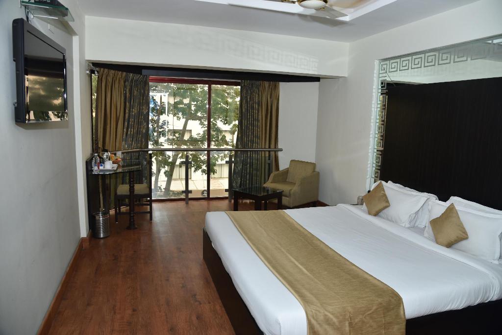 The Oasis Hotel