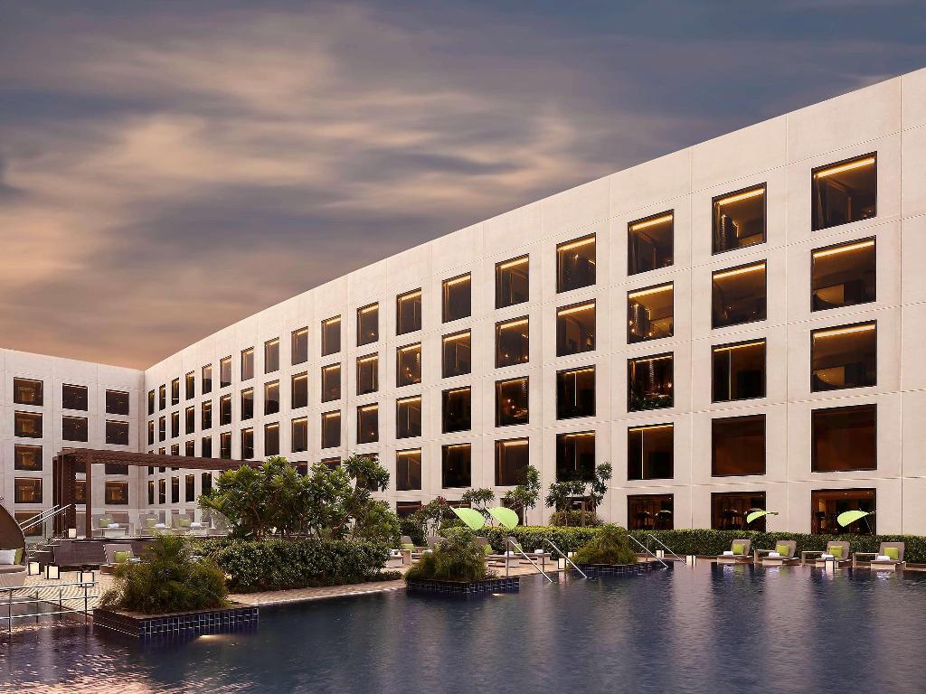 Hotel Pullman New Delhi Aerocity