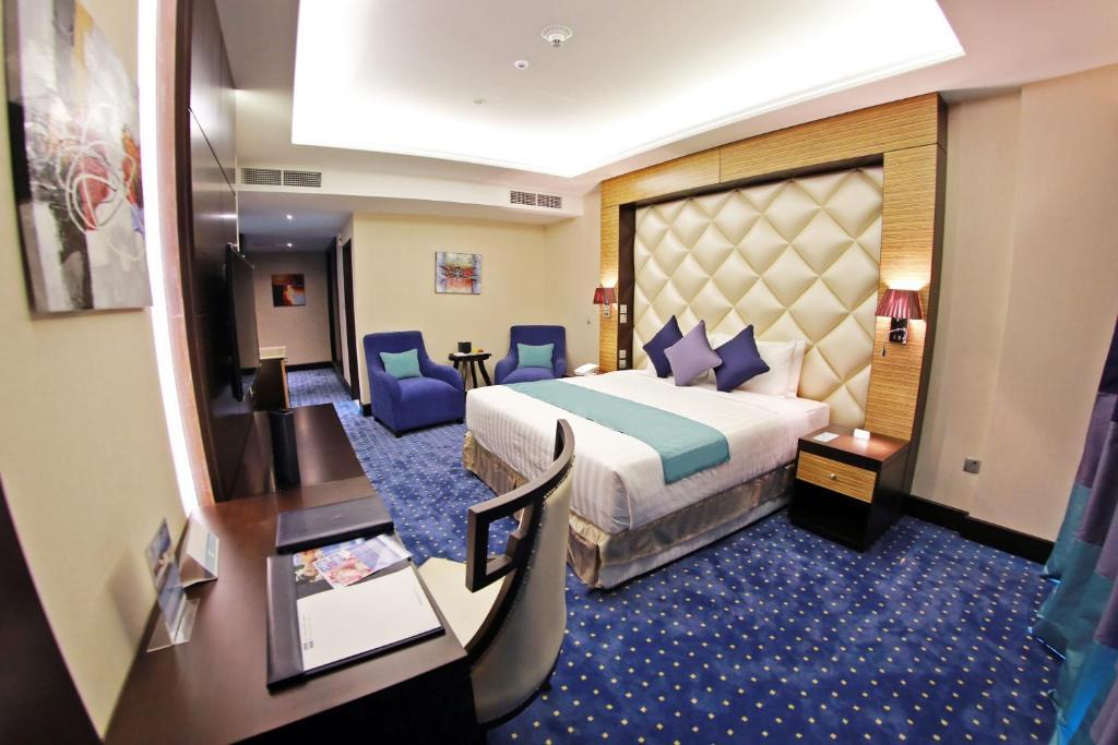 hotel-thumb