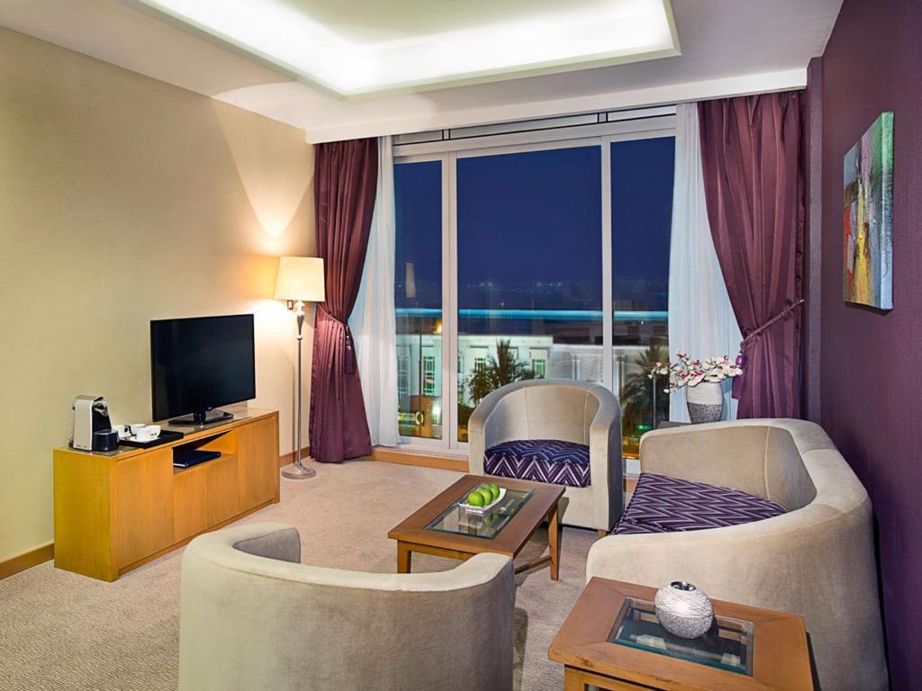 hotel-thumb