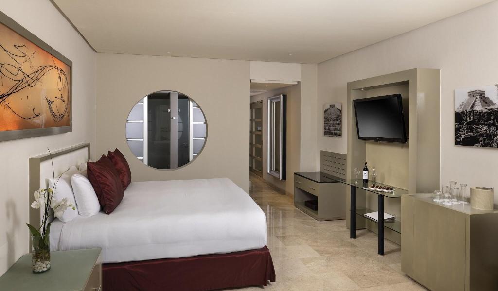 Royal Service at Paradisus La Perla  All Inclusive