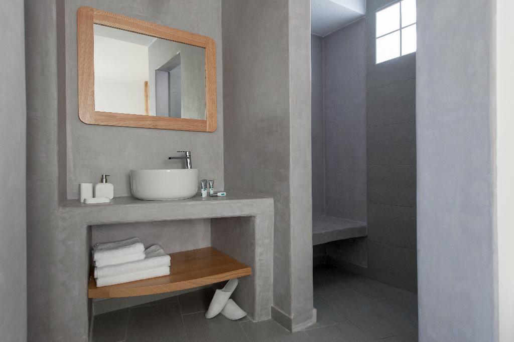 Hotel Neptune Luxury Spa Suites, Griechenland, Akrotiri. Großes 1