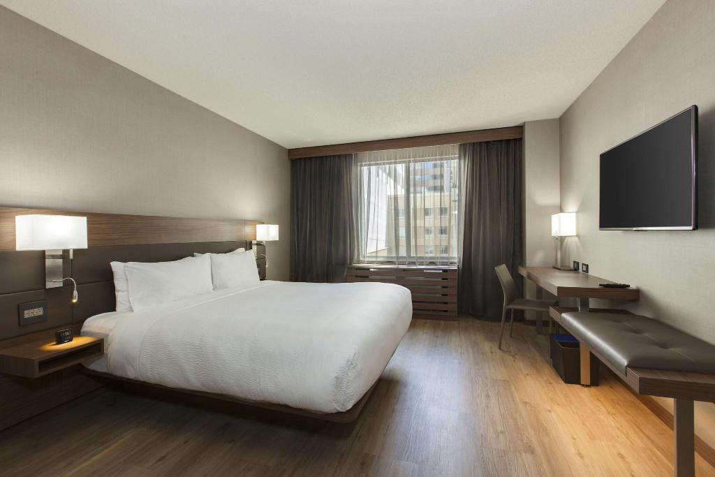 AC Hotel Chicago Downtown