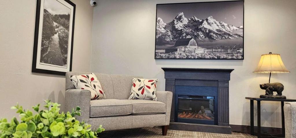 Surestay Plus By Best Western Rexburg