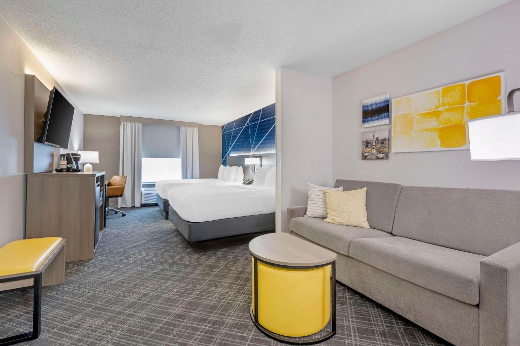 Comfort Suites West Indianapolis - Brownsburg