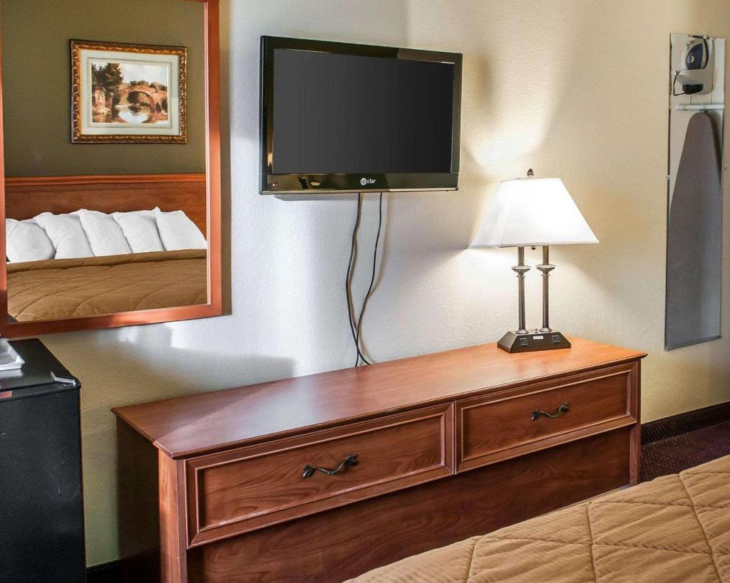 RODEWAY INN ESPANOLA