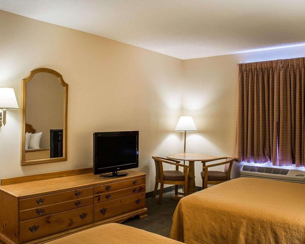Quality Inn & Suites Bellville – Mansfield