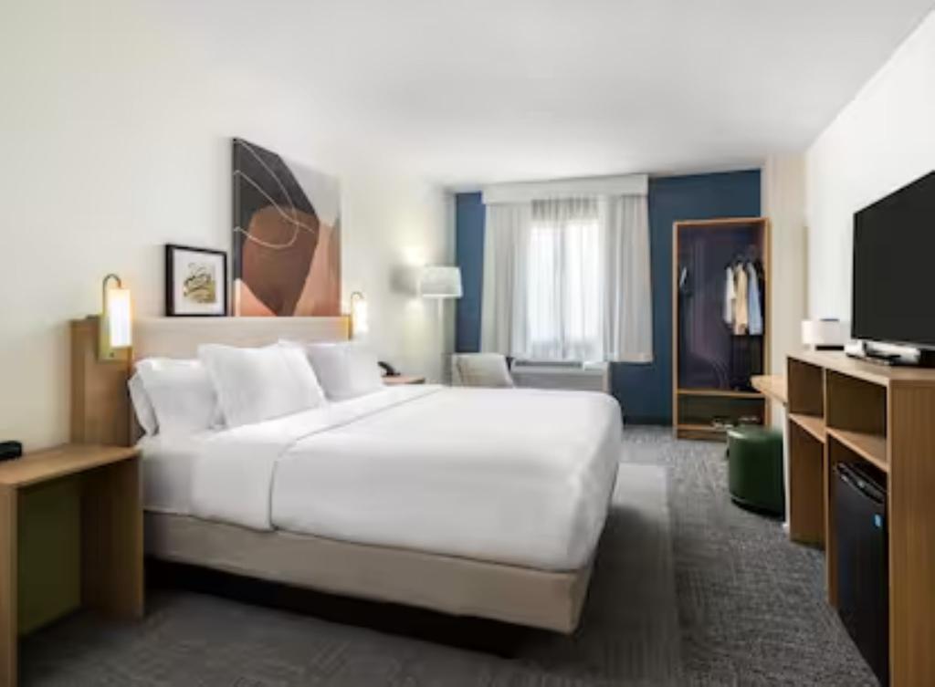 Spark by Hilton Clarks Summit