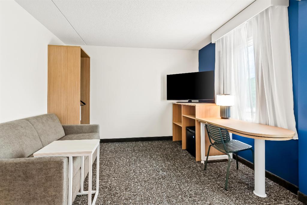 Spark by Hilton Lexington