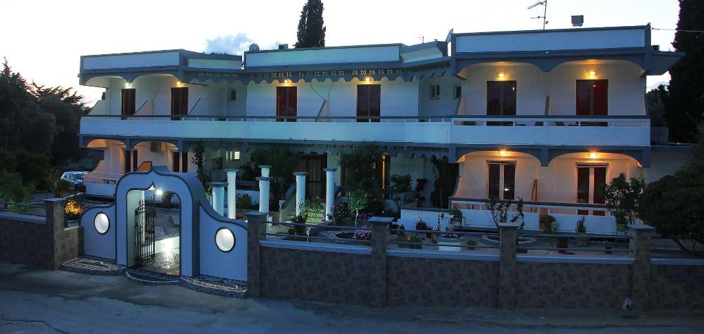 Hotel Dimitra Sun, Griechenland, Archangelos. Großes 2