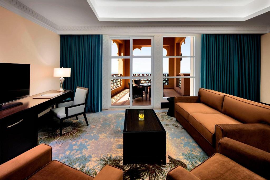 hotel-thumb