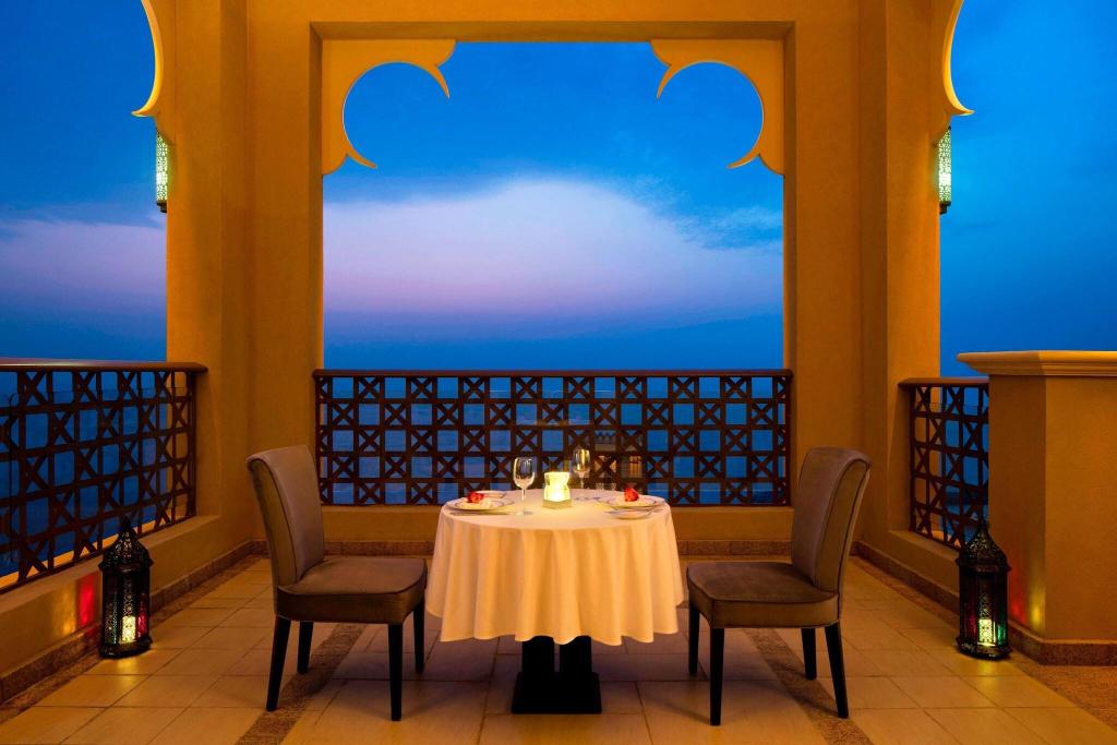hotel-thumb