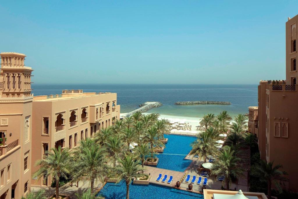 hotel-thumb