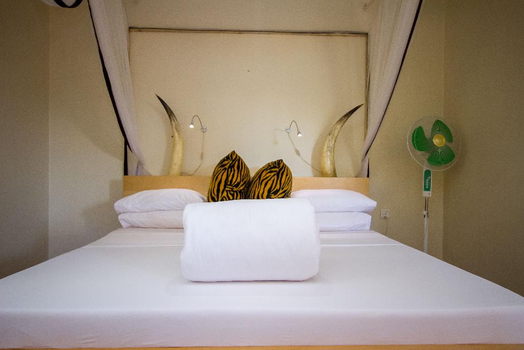 2 Friends Guest House
