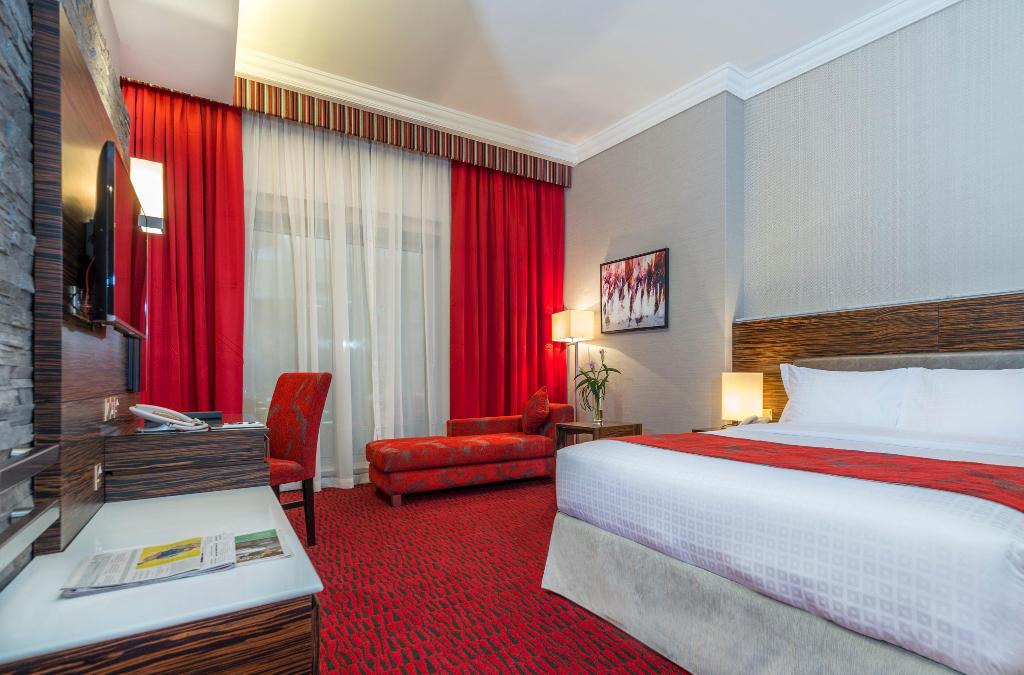 hotel-thumb
